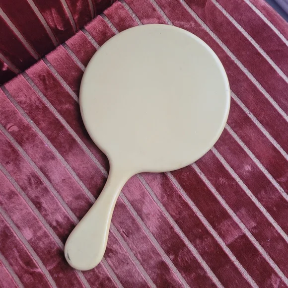 Vintage Handheld Mirror - Picture 2 of 8